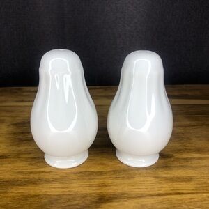 Mikasa Vintage Porcelain Ceramic Bridal Wedding Salt & Pepper Shakers White
